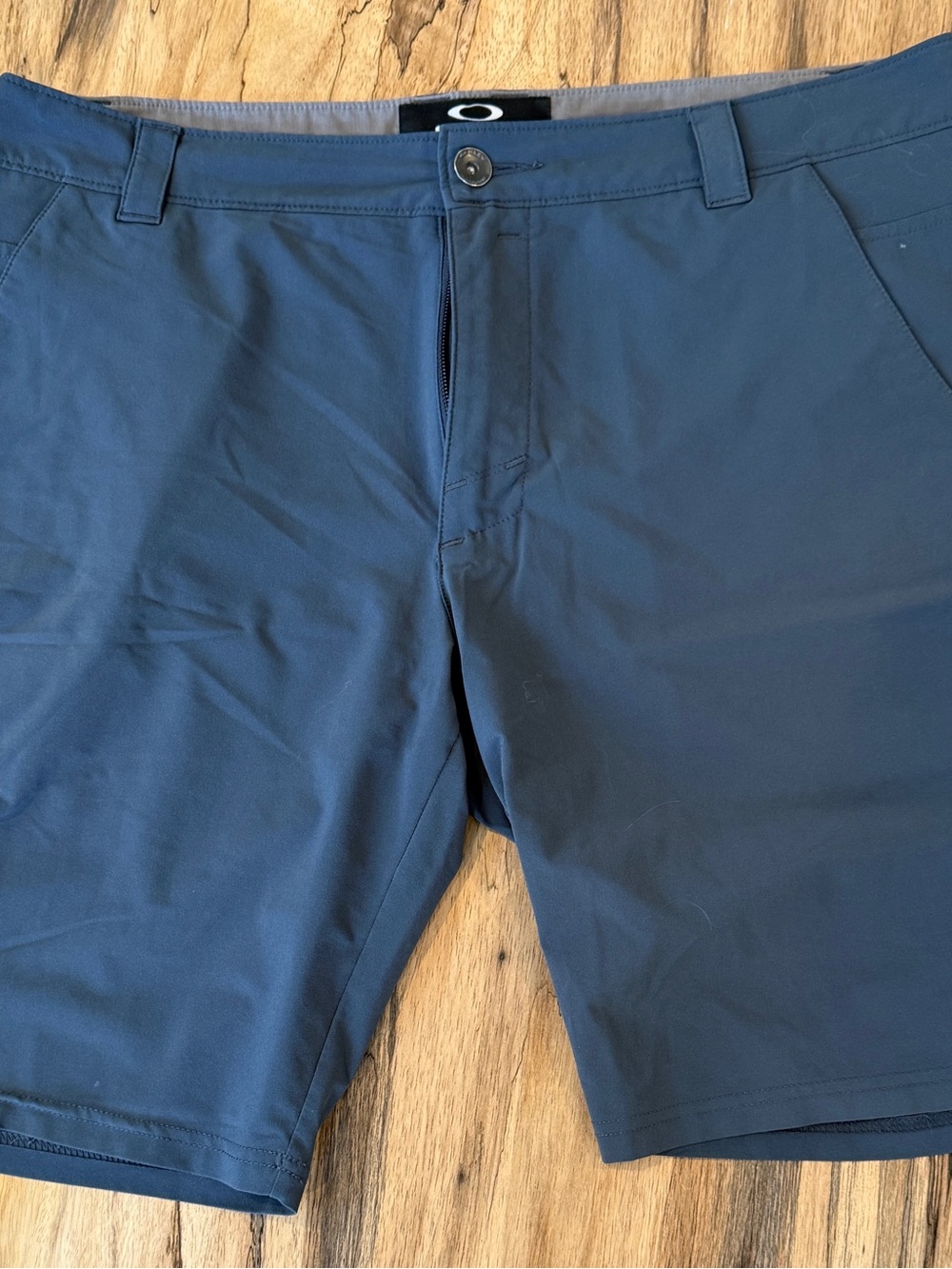 Oakley Men’s Dark Grey Performance Shorts